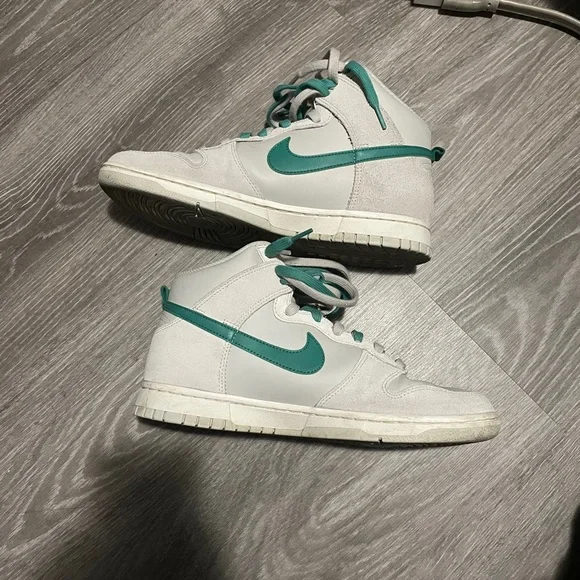 Nike Dunk Highs Size 10 - Picture 2 of 6
